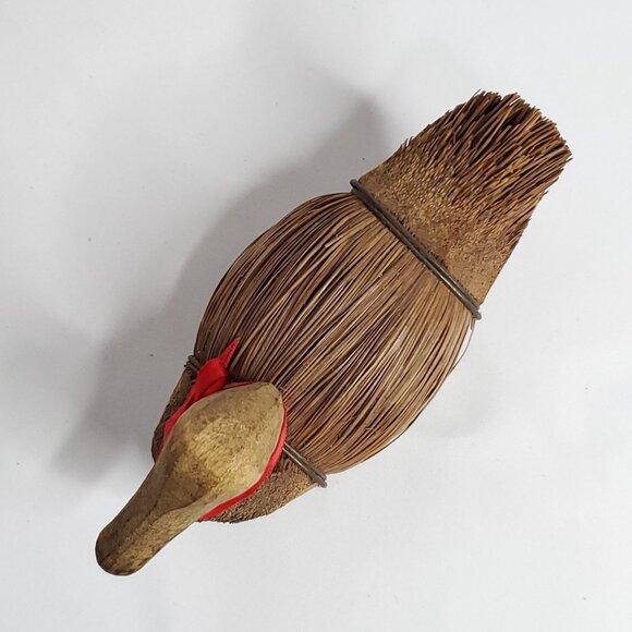 Duck Figurine Folk Art Primitive Hand Made Wood Pine Needles Woodland Lake Cabin - Picture 5 of 6